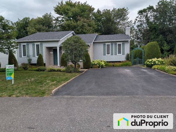 233, rue des Pommiers, Victoriaville à vendre