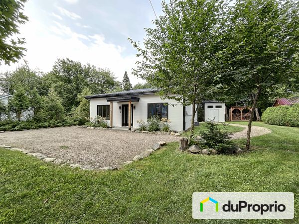 22 rue des Trembles, Ste-Christine-D'Auvergne for sale