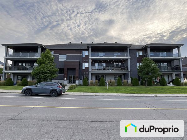 197 rue du Golf, Ste-Marthe-Sur-Le-Lac for sale