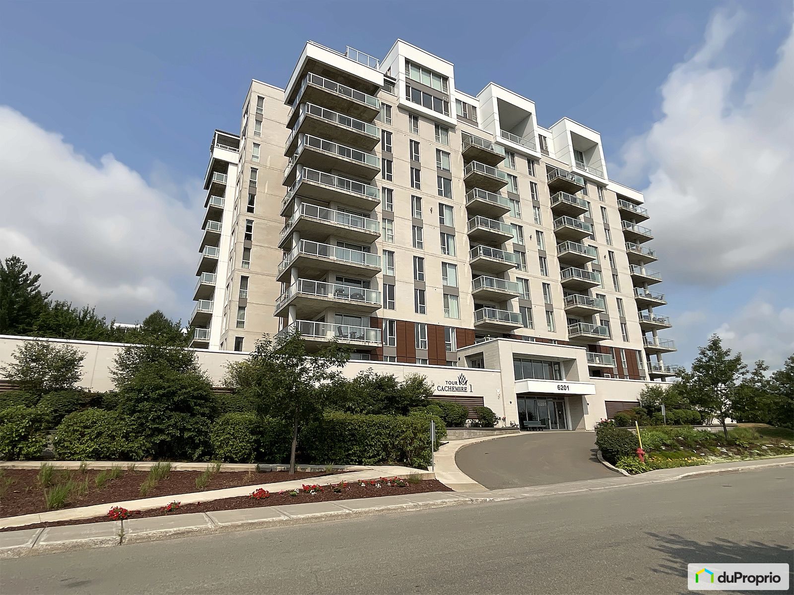 515 6201 Rue Dangora — photo 1