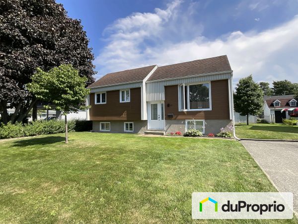 10 rue du Charpentier, Lévis for sale