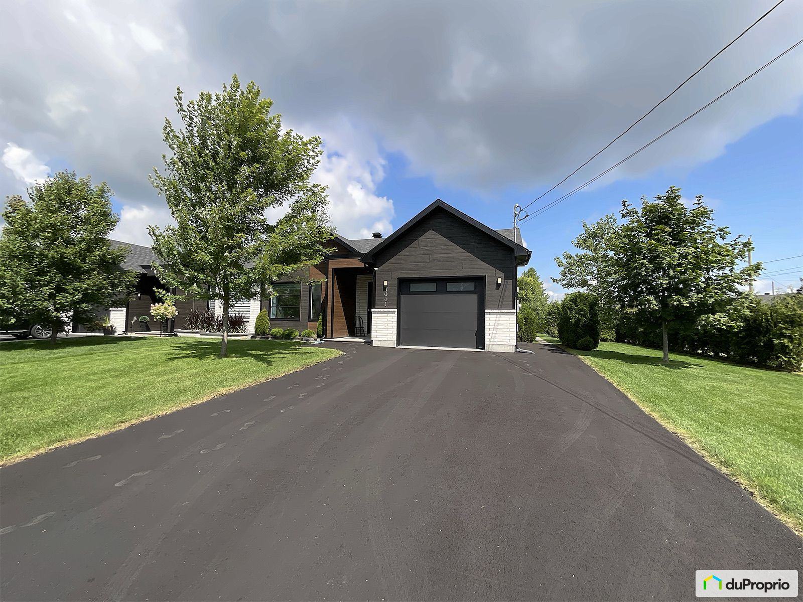 4351 Rue Guy Pigeon — photo 1