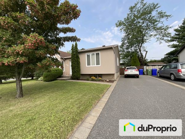228 rue Nicolas-Chapu, Varennes for sale