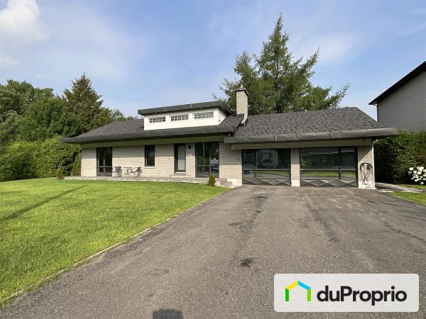 809, rue Du Merisier, St-Amable à vendre