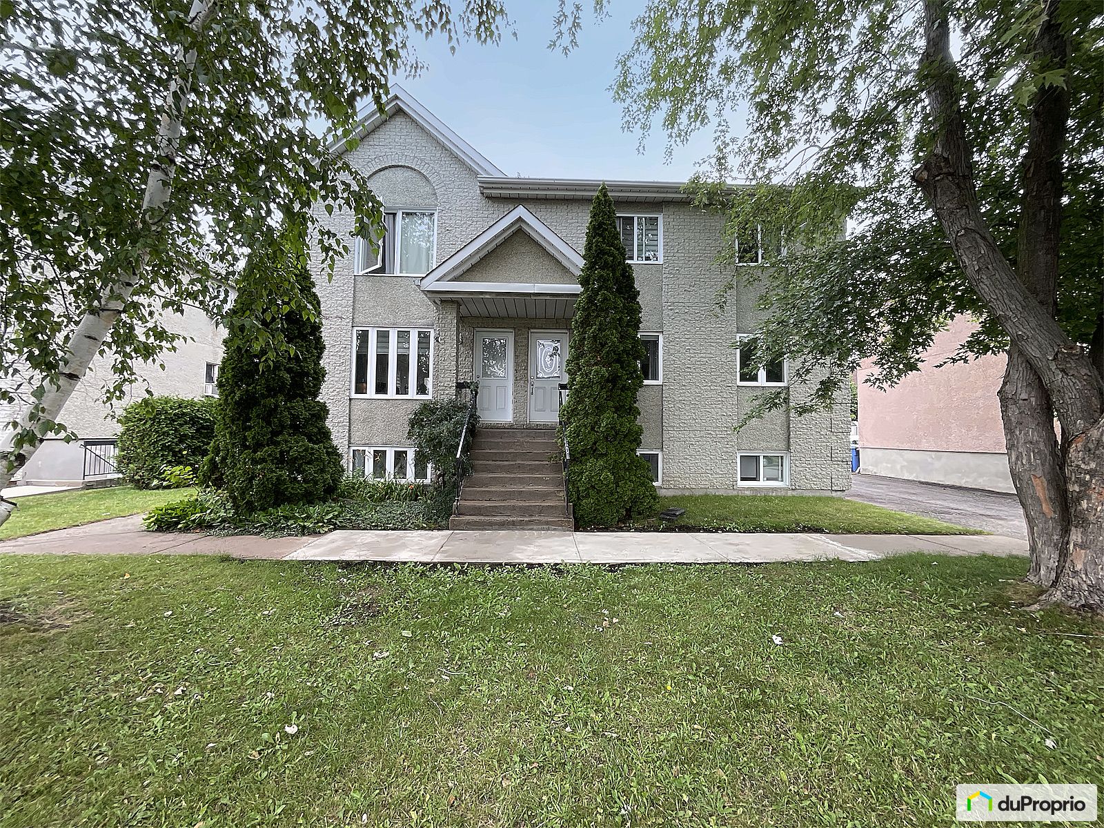 123 Rue Leblanc — photo 1
