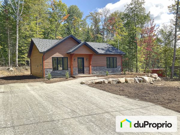 37 rue du Sentier du Soleil, Ste-Marguerite-Du-Lac-Masson for sale