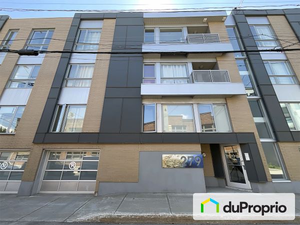 2-279 rue Christophe-Colomb Est, Saint-Roch for sale