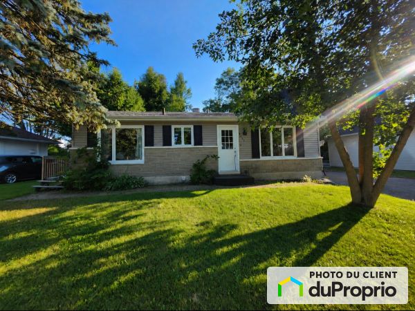 8455 Boulevard Mathieu, Charlesbourg for sale