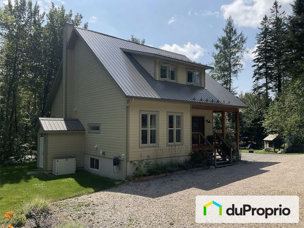 597 chemin du Lac-Sept-Îles Sud, St-Raymond for sale