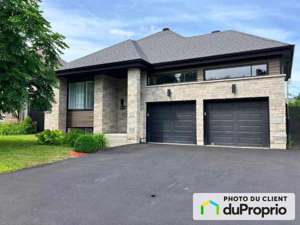2088 rue de l'Estran, St-Jérôme (Bellefeuille) for sale
