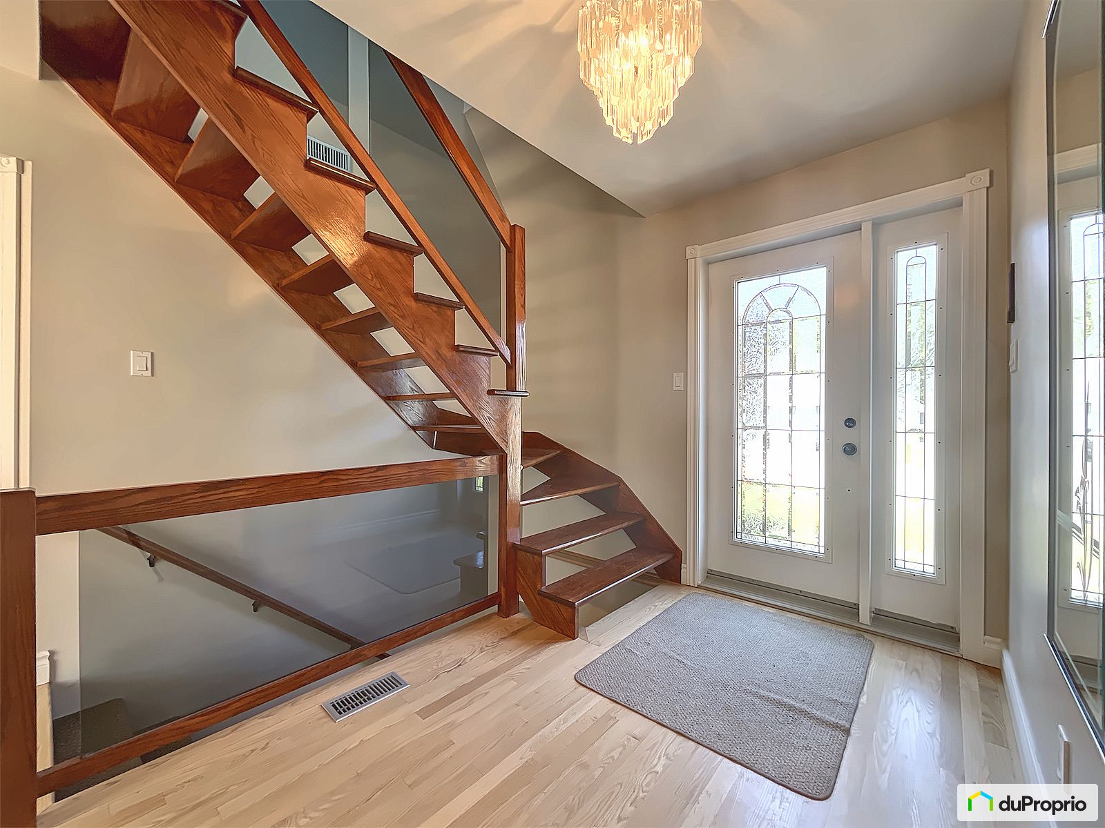 466 Rue Gregoire — photo 2