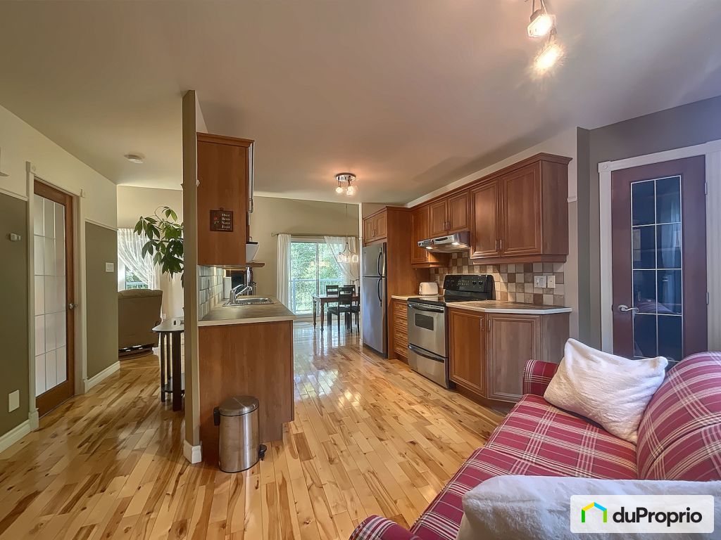 877 Rue Vauquelin — photo 2