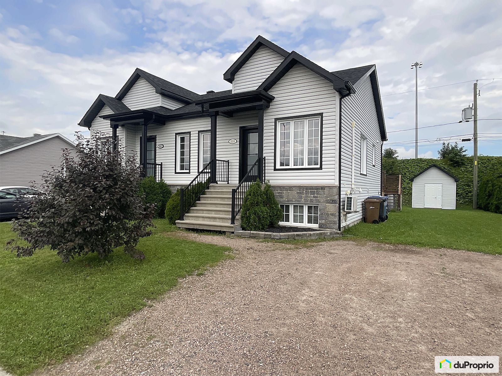 2059 Rue Gaston L Tremblay — photo 1