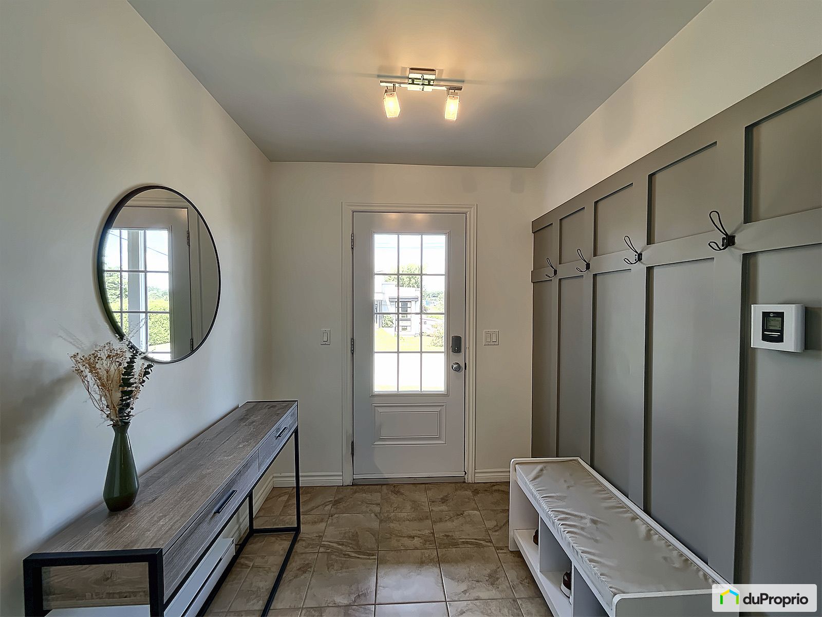 4582 Rue Garon — photo 3