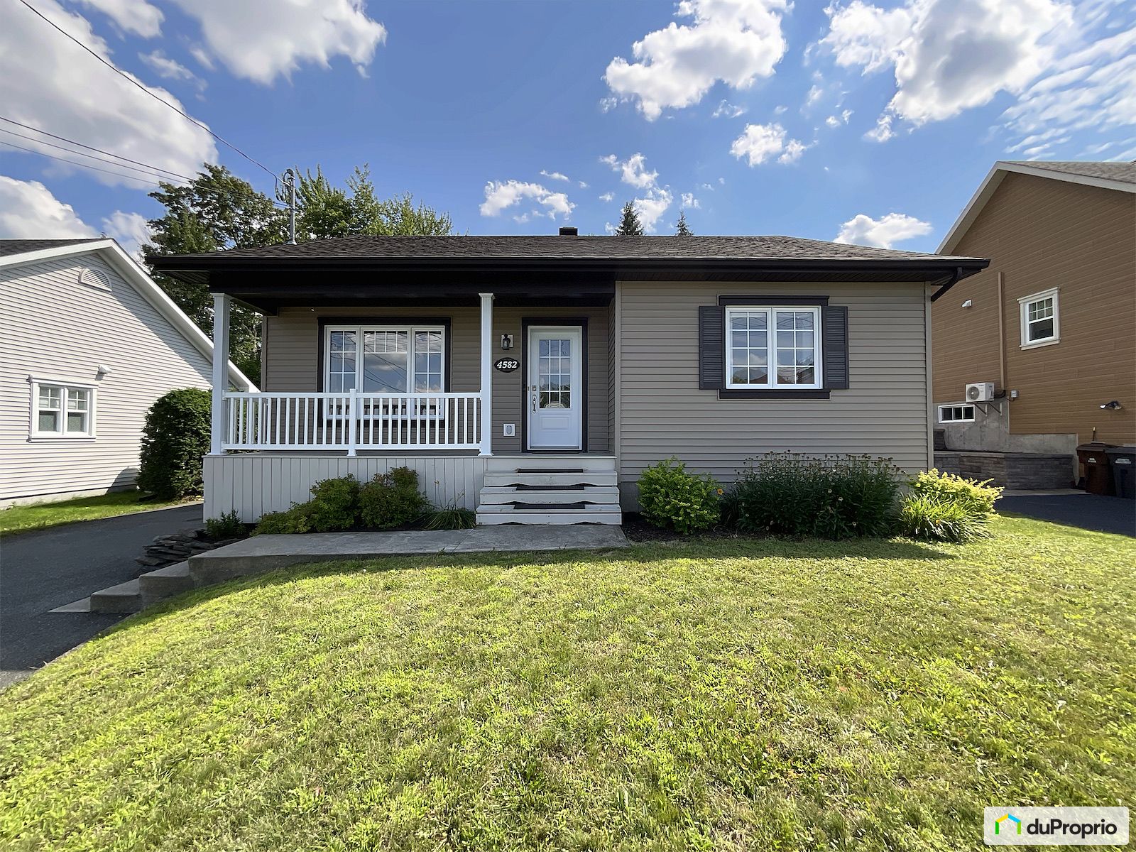 4582 Rue Garon — photo 1
