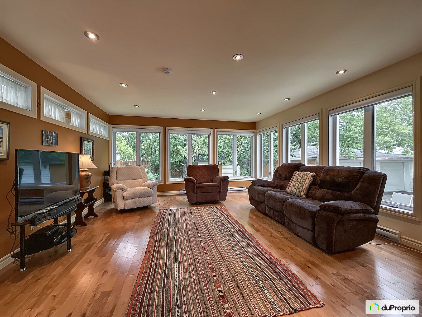 90 92 Rue King Edward — photo 3