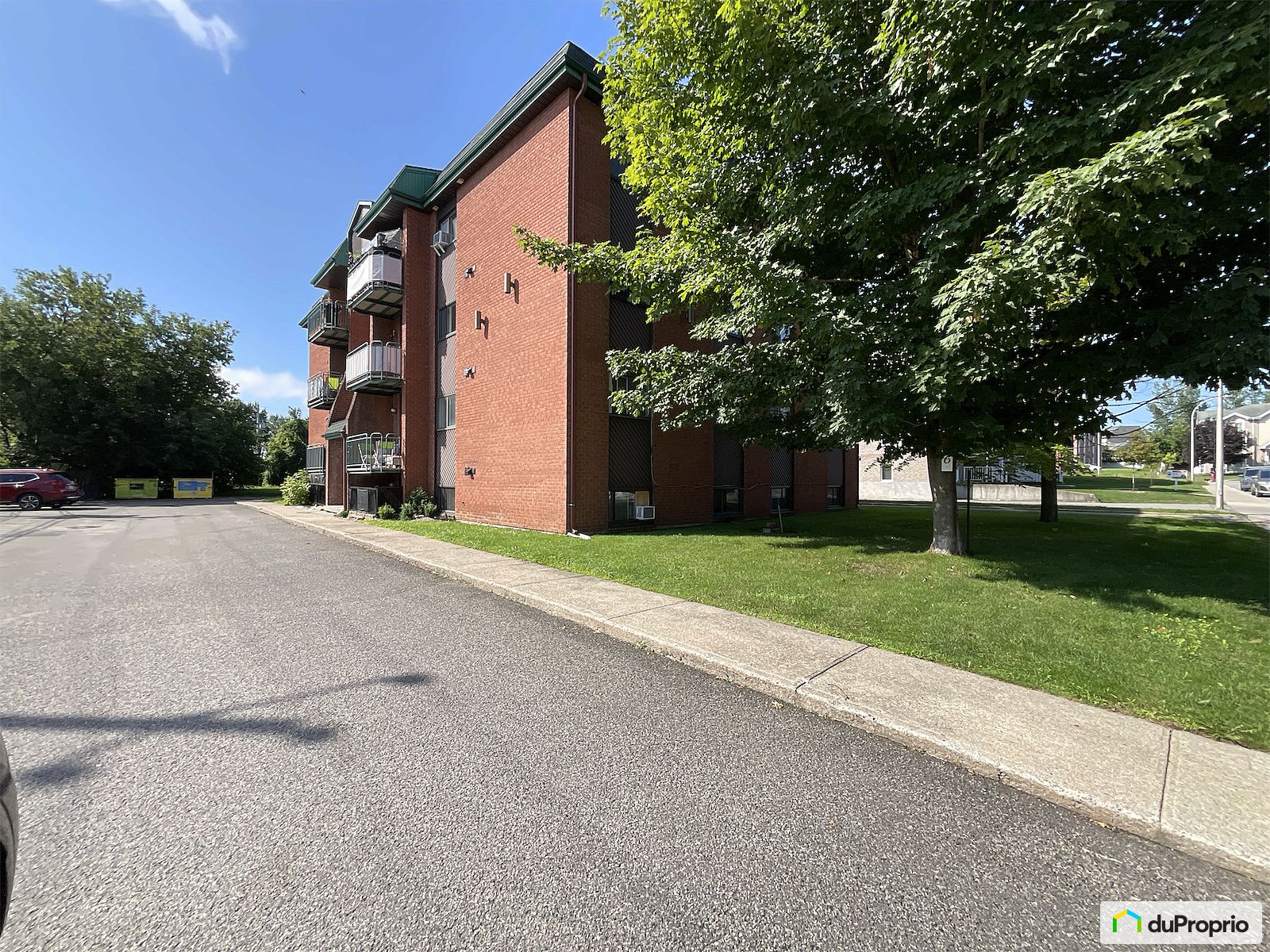 12 6 Carre Richelieu — photo 3