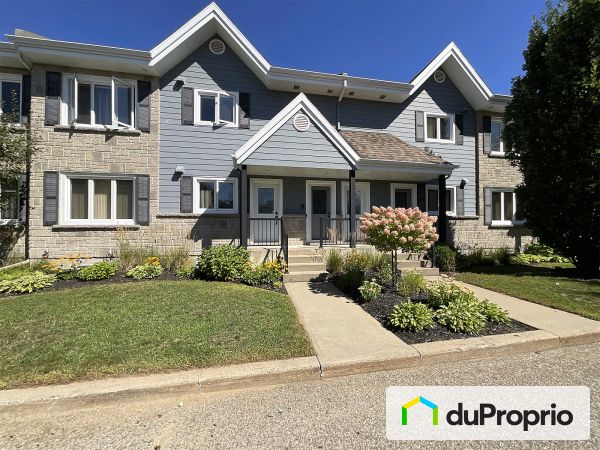 8-146, rue Saint-Cyr, Victoriaville à vendre
