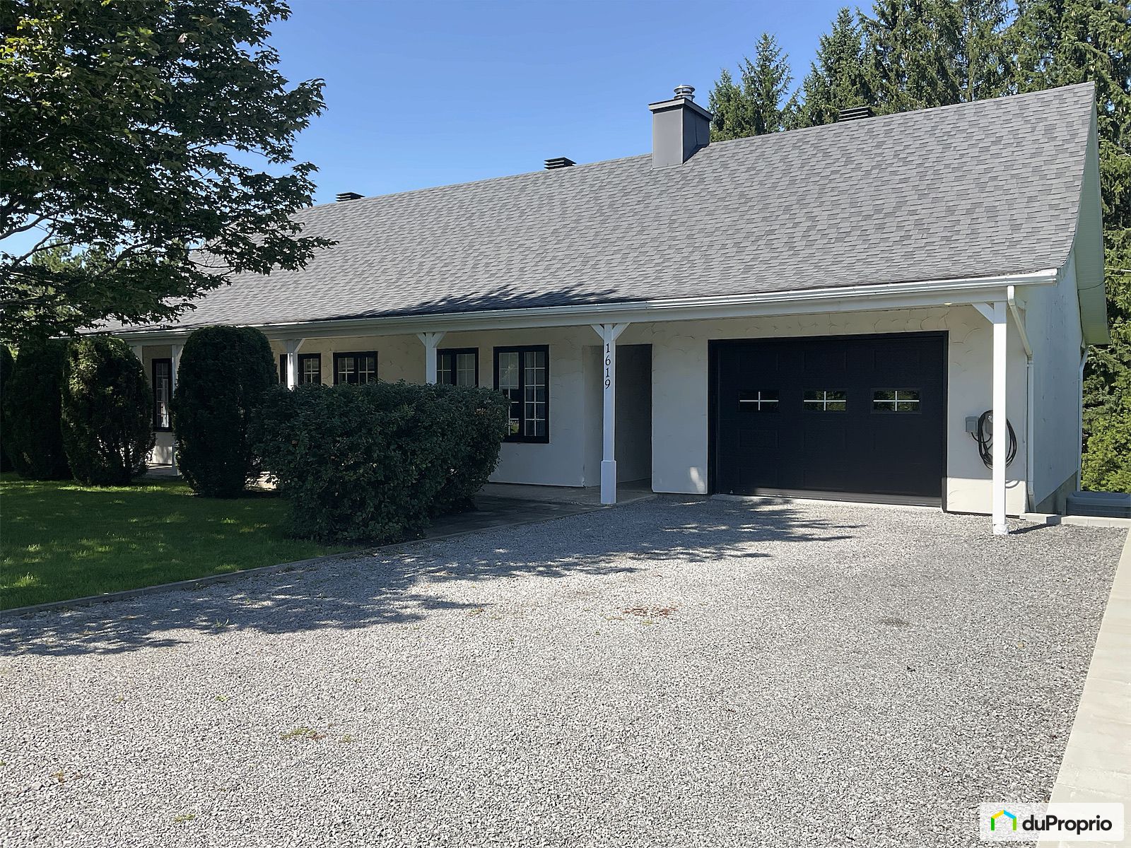 1619 Chemin Royale — photo 3