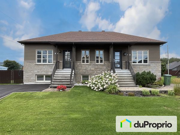 1740, rue de la Prairie, Jonquière (Arvida) à vendre