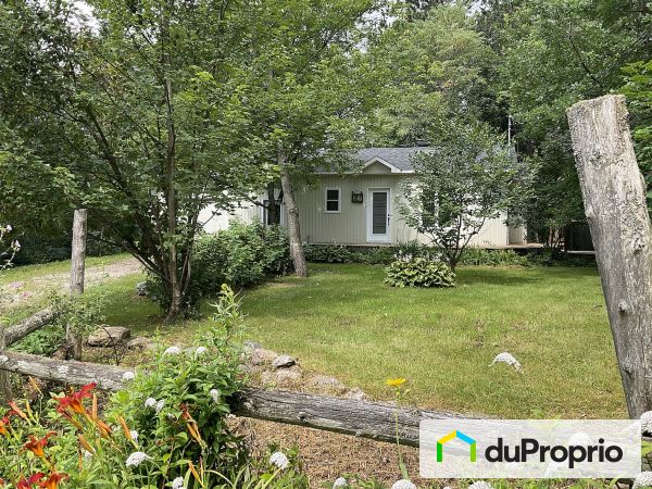 21, rue du Val-des-Sapins, St-Christophe-D'Arthabaska à vendre