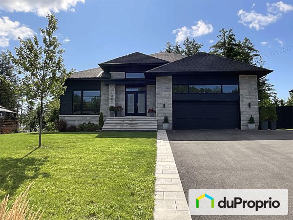 1044, rue des Huards, St-Jérôme (Bellefeuille) à vendre