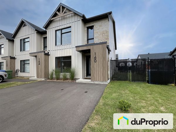 160, rue Albert-Millaire, Cowansville à vendre