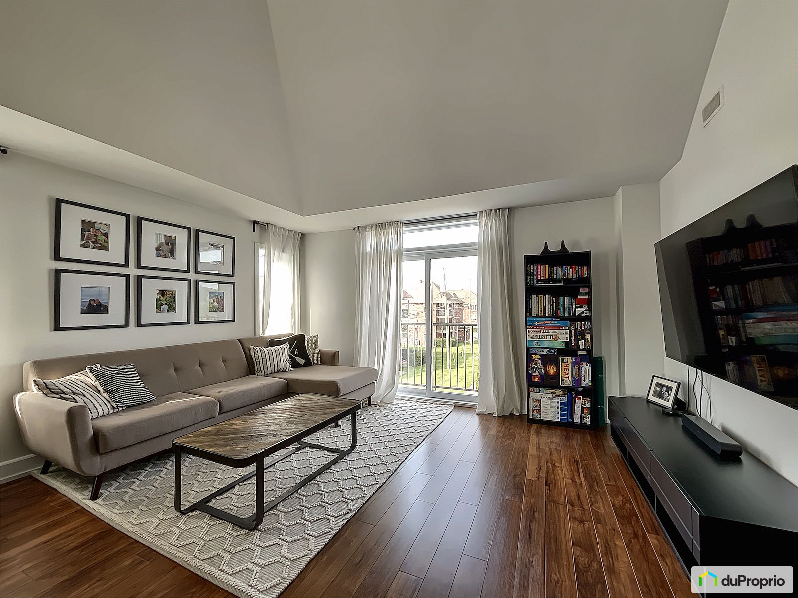 1472 Rue De Niverville — photo 3