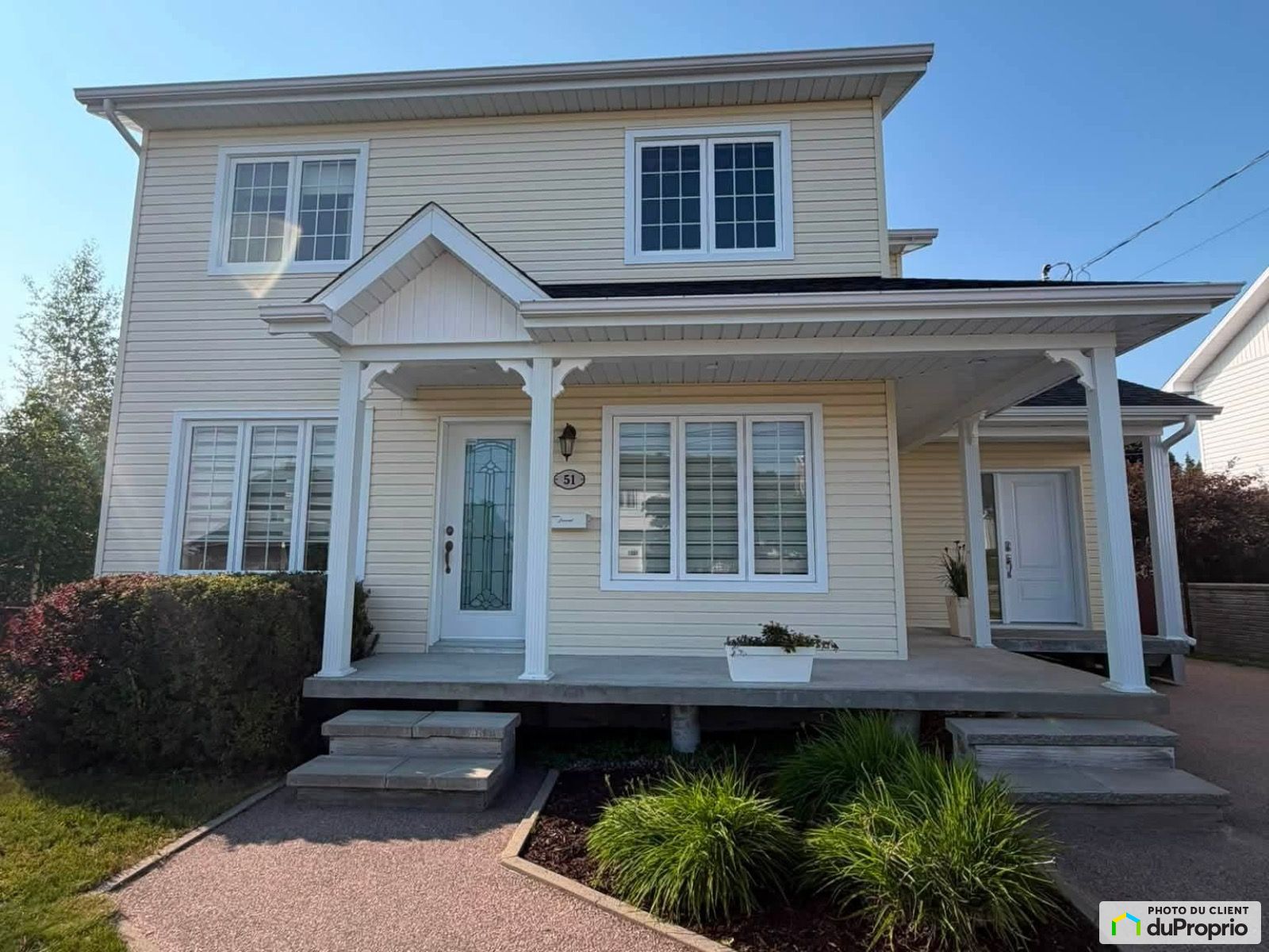 51 Avenue Fraser — photo 1