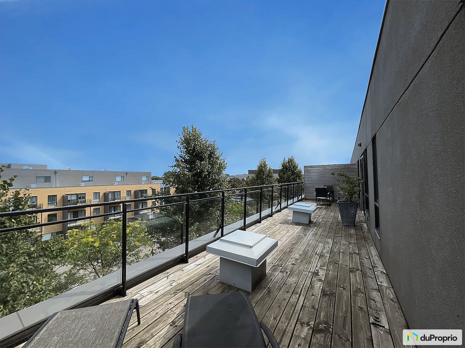 406 500 Avenue Mousseau Vermet — photo 2