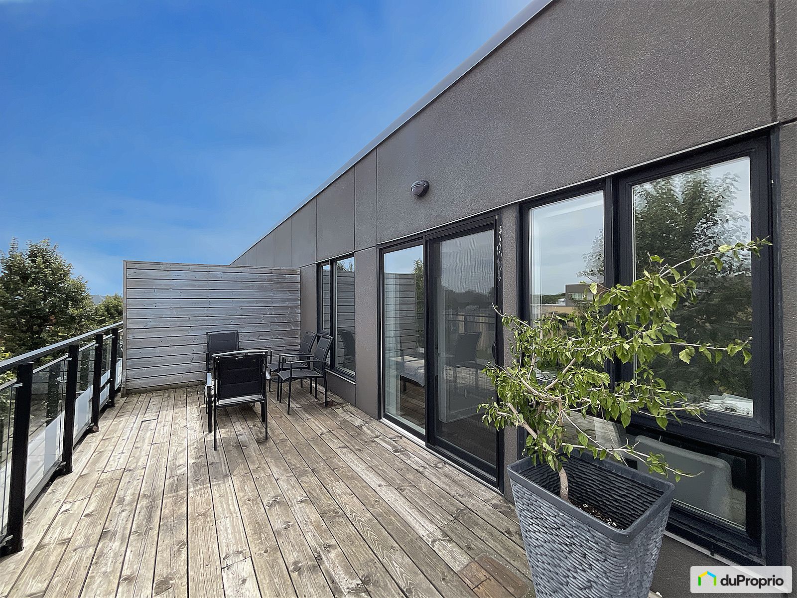 406 500 Avenue Mousseau Vermet — photo 3