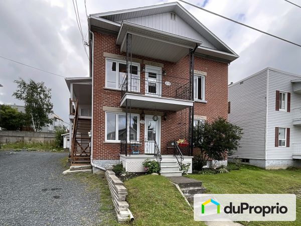 256-258, rue Chassé, Val-des-Sources à vendre