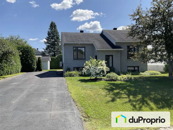 17 rue Thibodeau, St-Charles-Borromée for sale