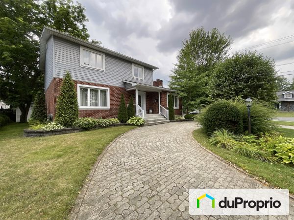 945, rue Théroux, Drummondville (St-Charles-De-Drummond) à vendre
