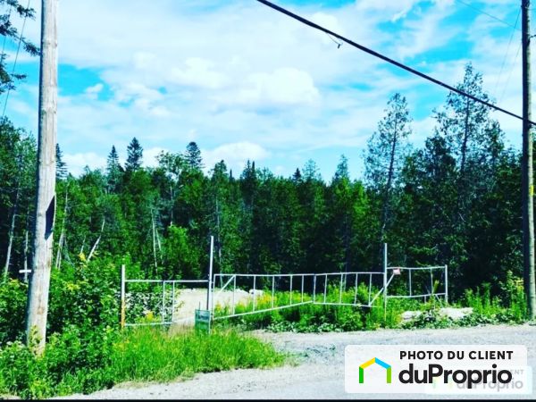 758, chemin du Lac-Paré, St-Ubalde à vendre