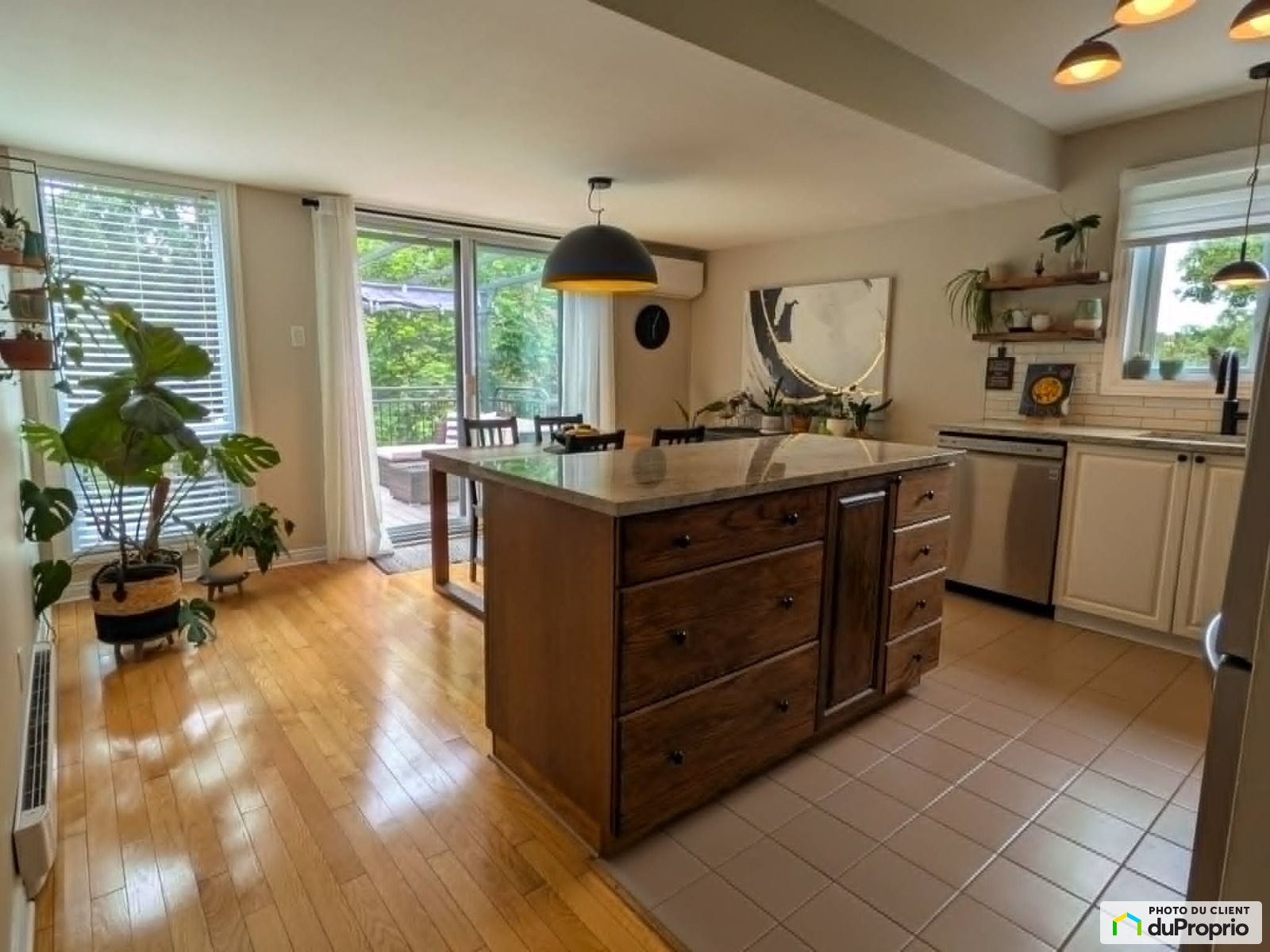 236 Avenue De Navarre — photo 3