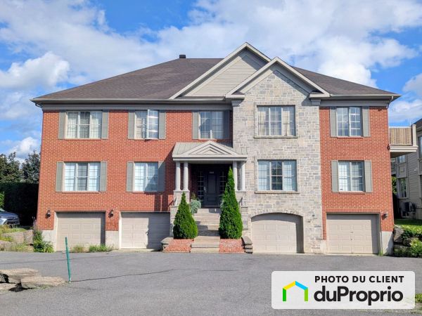 7-7545, rue Lautrec, Brossard à vendre