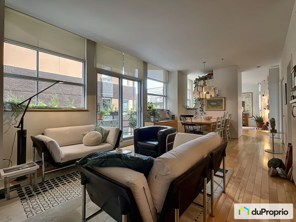 212 7080 Rue Hutchison — photo 3