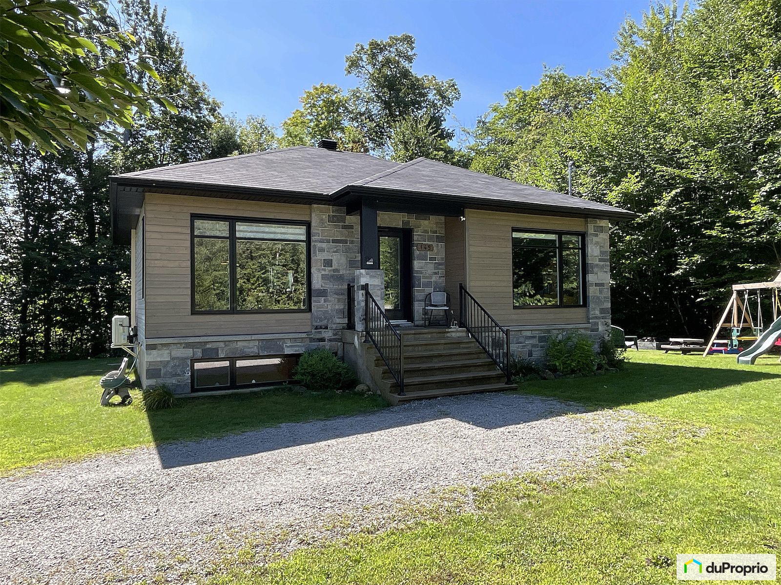 145 Rue Marie Jeanne Fournier — photo 1