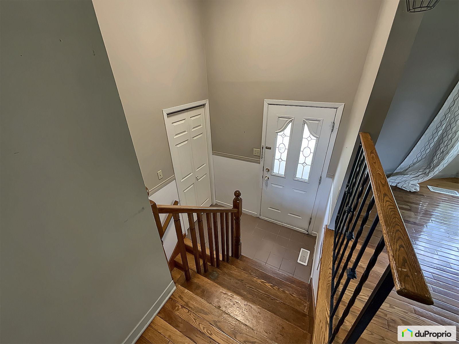 450 Rue Comtois — photo 3