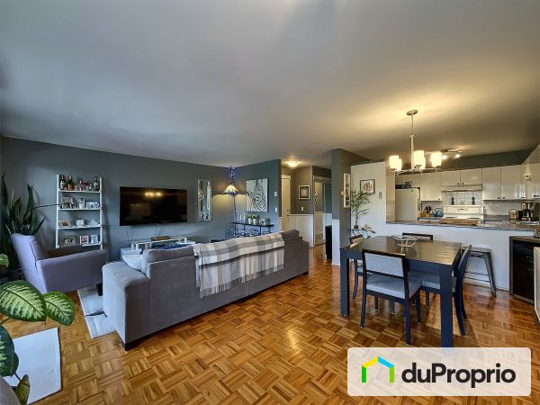 Living / Dining Room - 202-9274 rue Centrale, LaSalle for sale