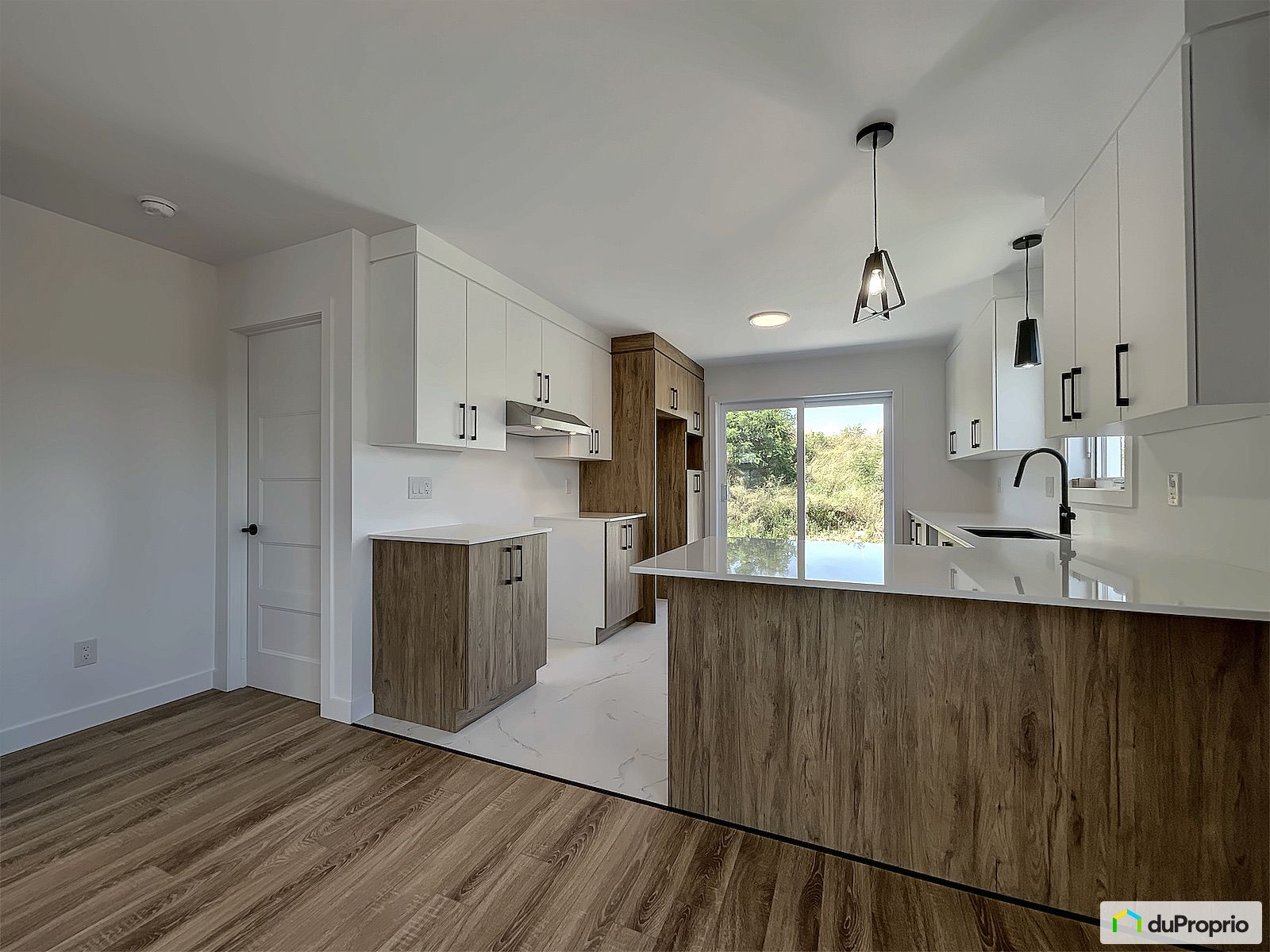 371 Avenue Des Bouleaux — photo 2