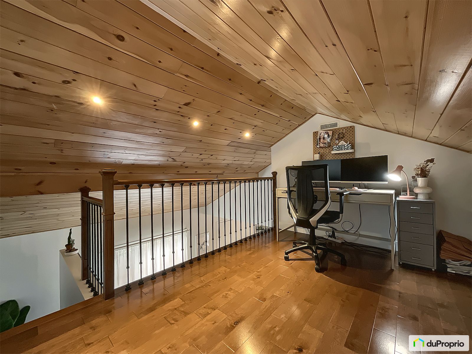 97 Rue Dessureault — photo 3