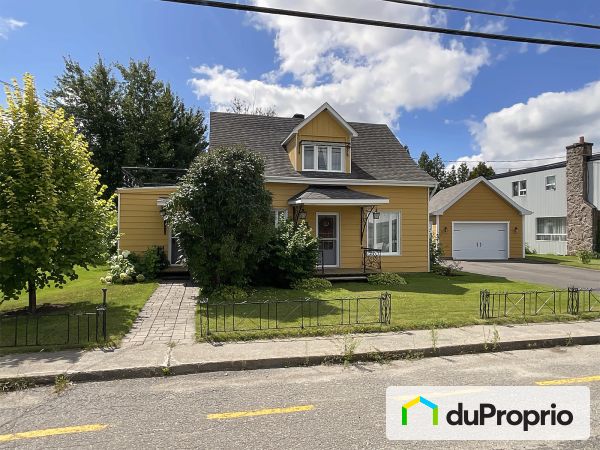 637 rue Villeneuve, Hébertville for sale