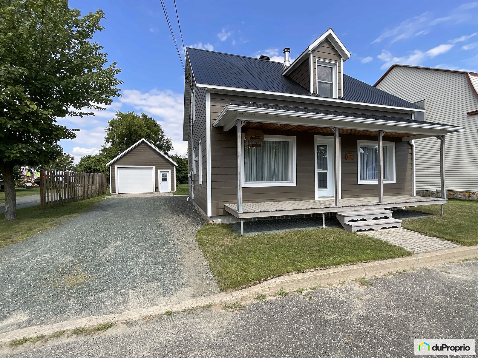 1170 Rue Heon — photo 1