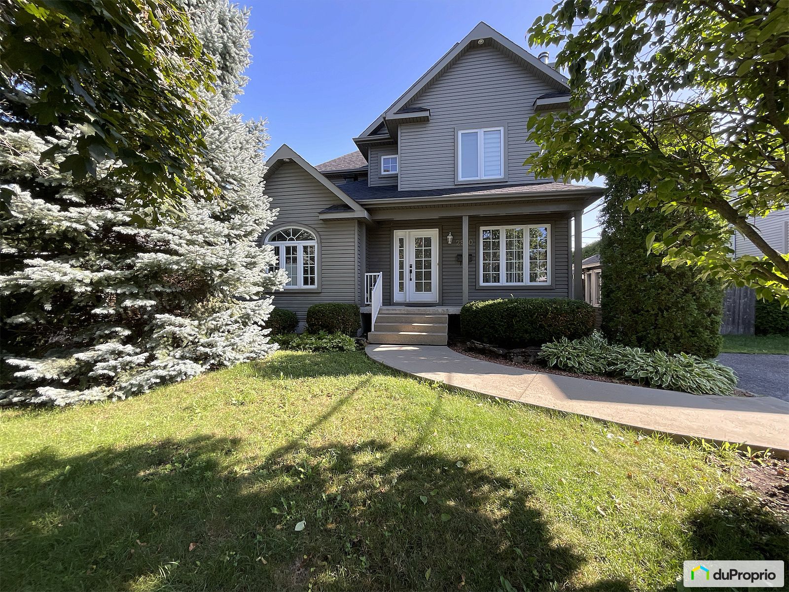 2550 Avenue T D Bouchard — photo 1
