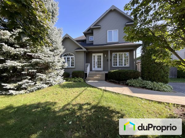 2550 avenue T.-D.-Bouchard, St-Hyacinthe for sale