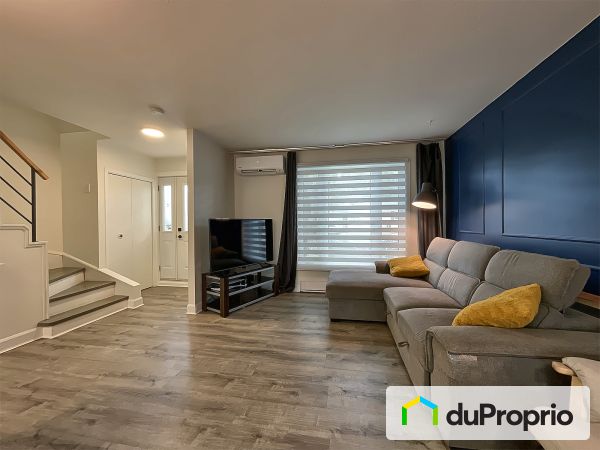 Living Room - 6520 rue des Perce-Neige, Charny for sale