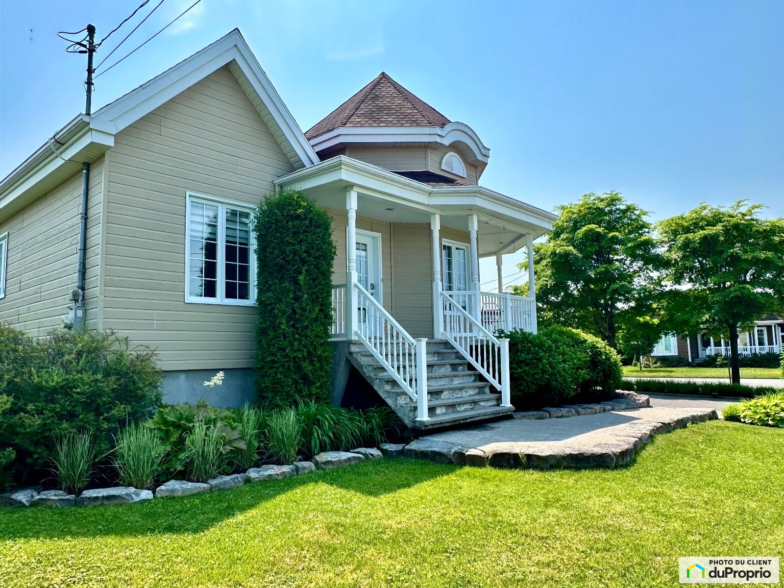 6010 Rue Des Rosiers — photo 2