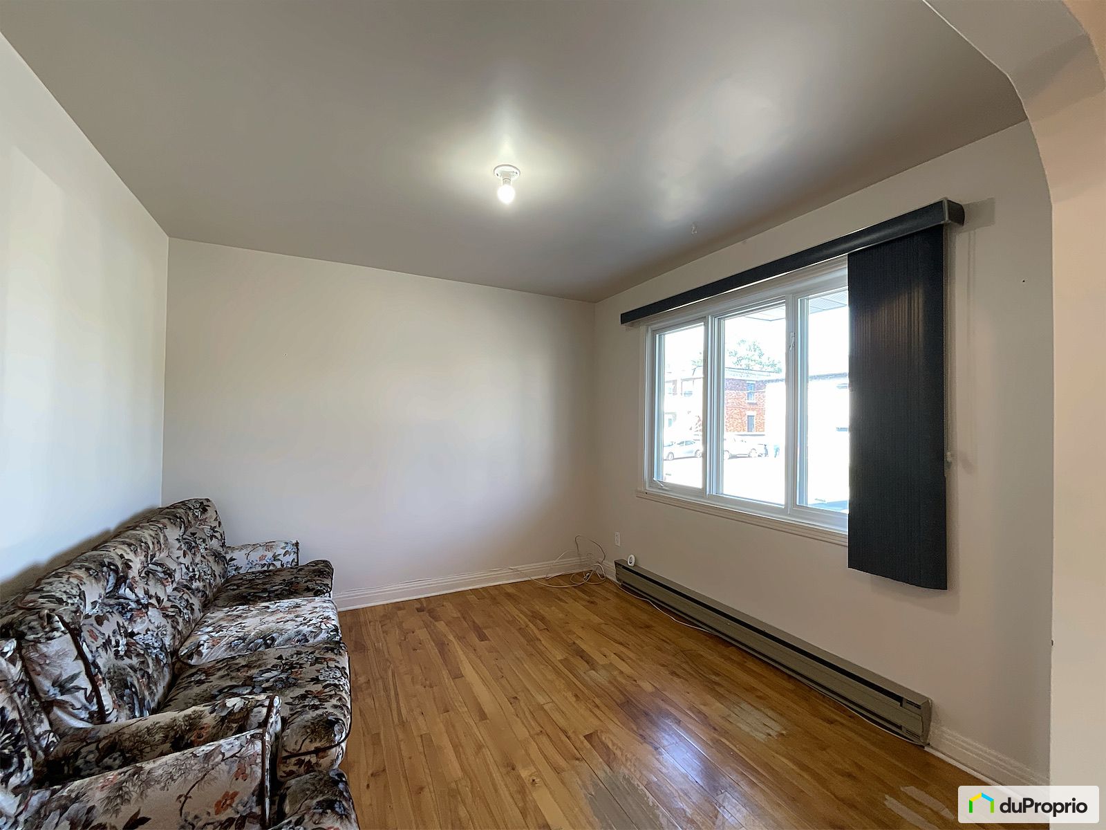 642 15E Rue — photo 3